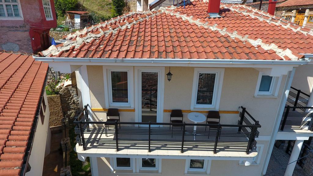 Apartment And Studio Damjan Ohrida Exterior foto